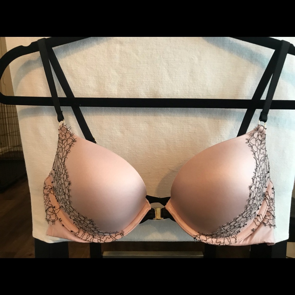 Very Sexy Victoria’s Secret Push Up Bra